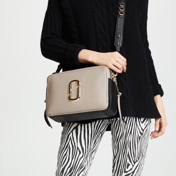 SOLD‼️ Marc Jacobs 27 Softshot - Picture 2 of 16